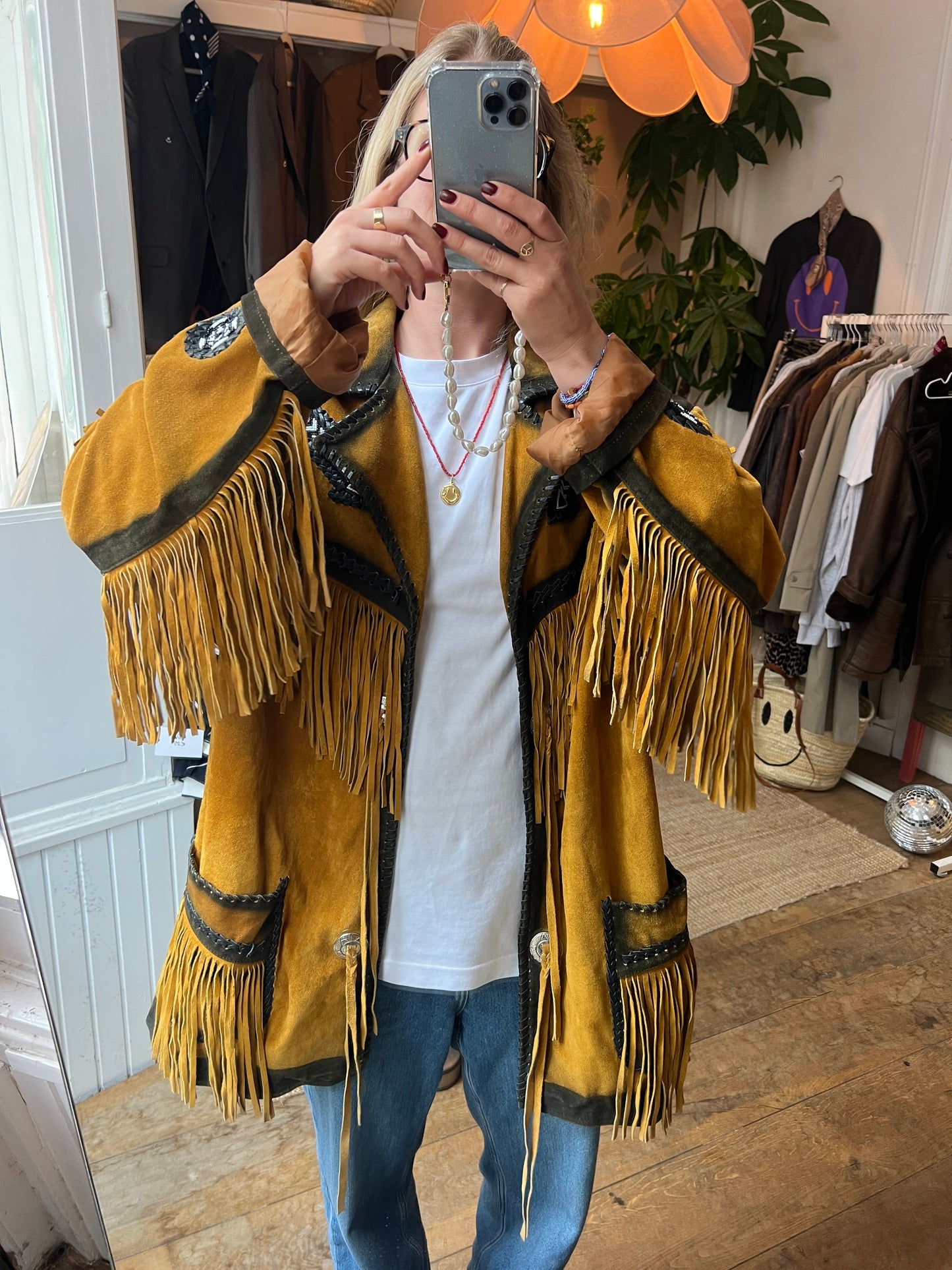 Vintage fringe leer jack