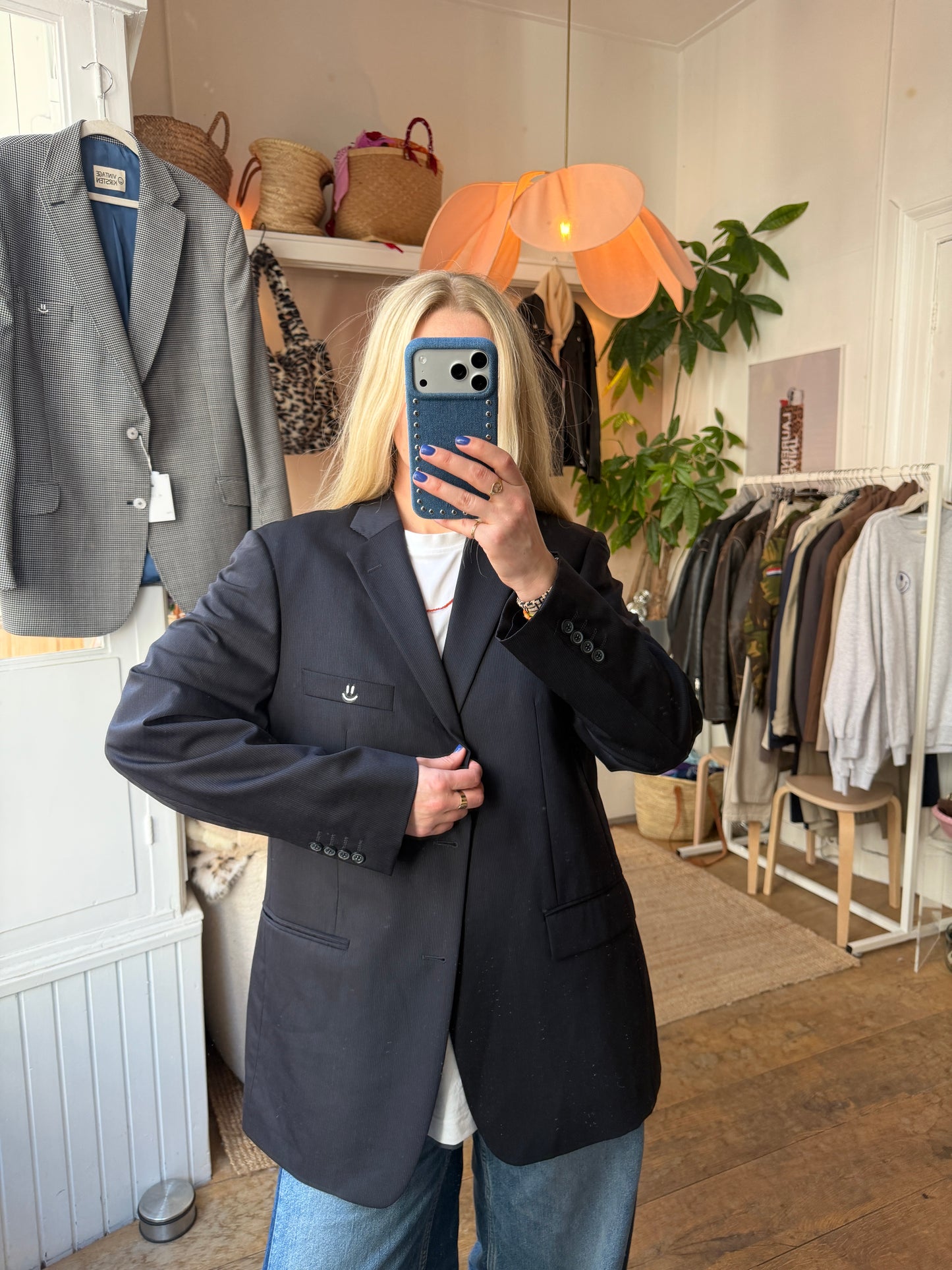 Vintage oversized dark blue blazer