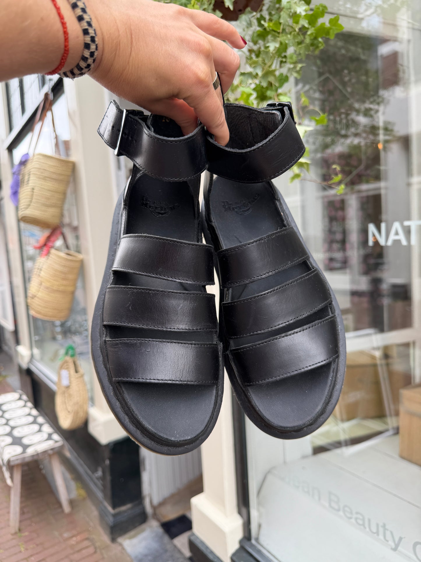 Dr martens sandalen