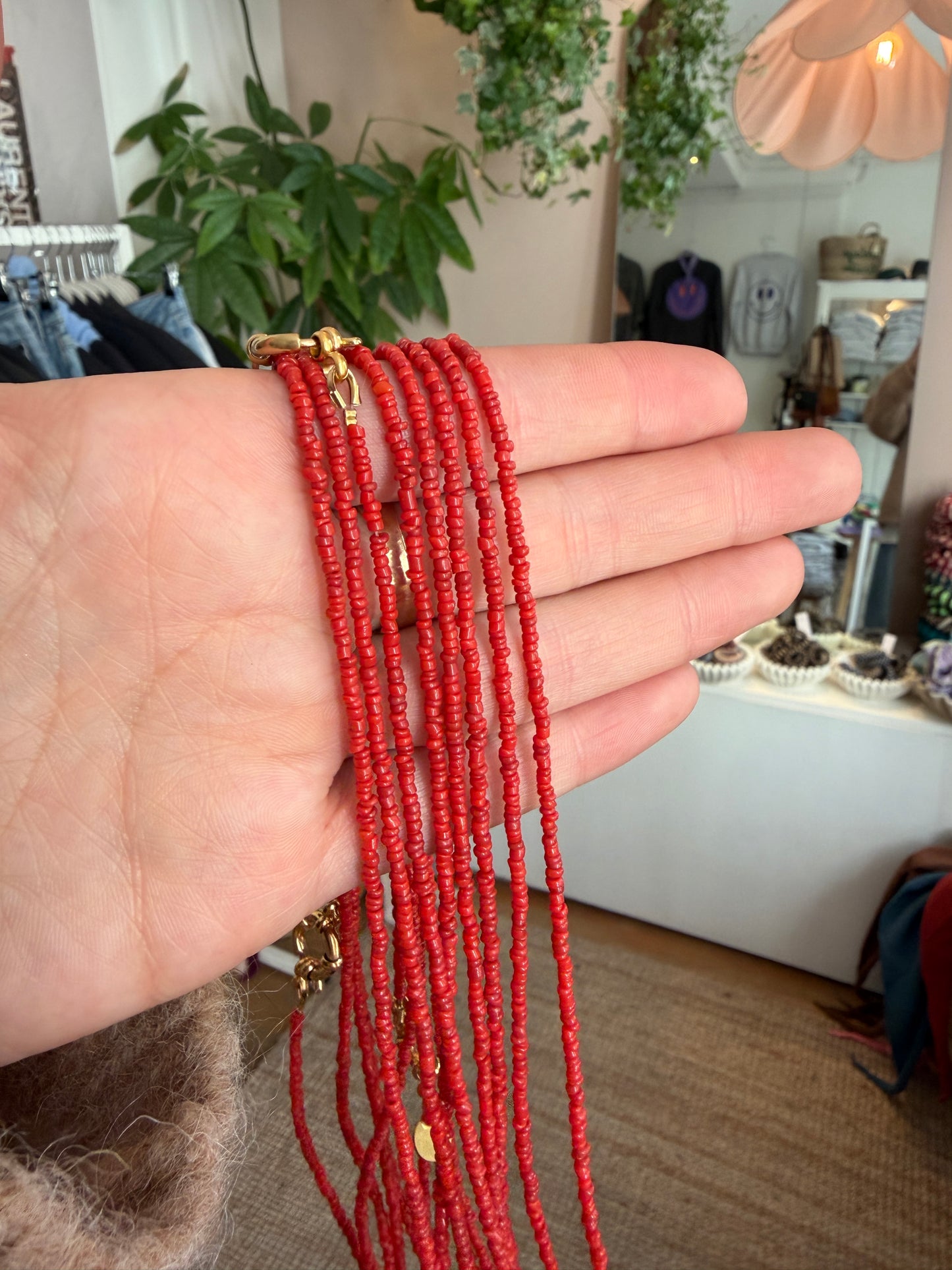 Vintage bloedkoraal ketting (boeislot)
