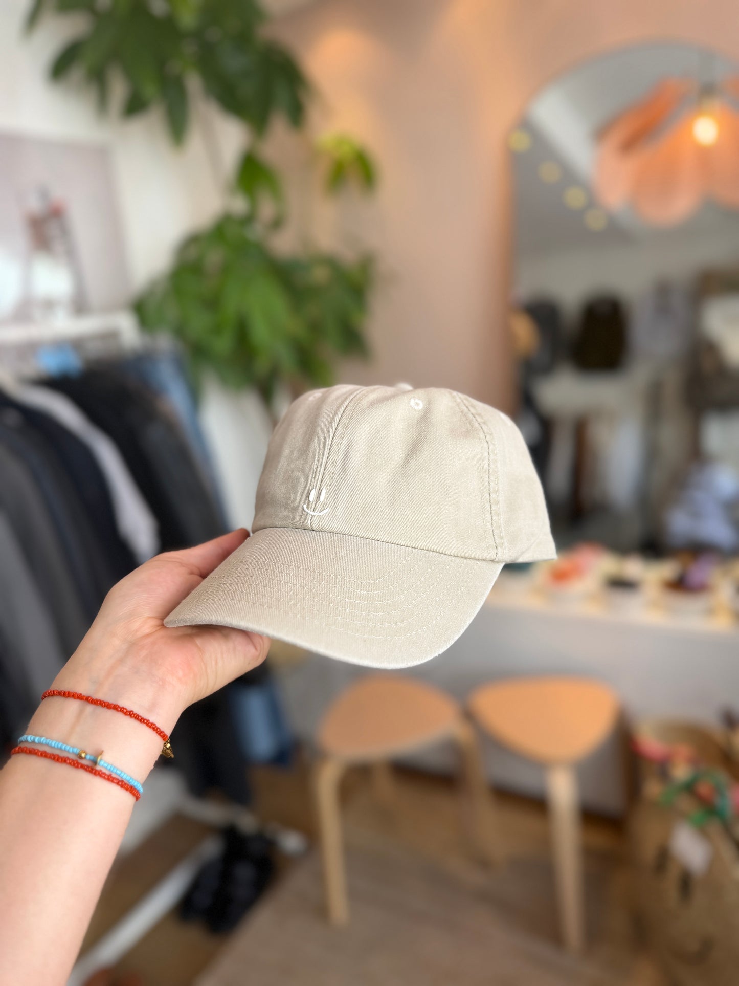 Smiley cap