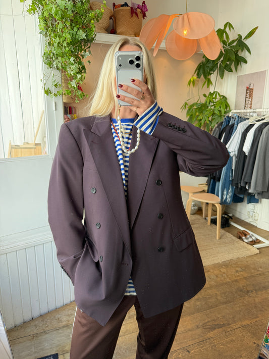 Vintage oversized double breasted aubergine blazer