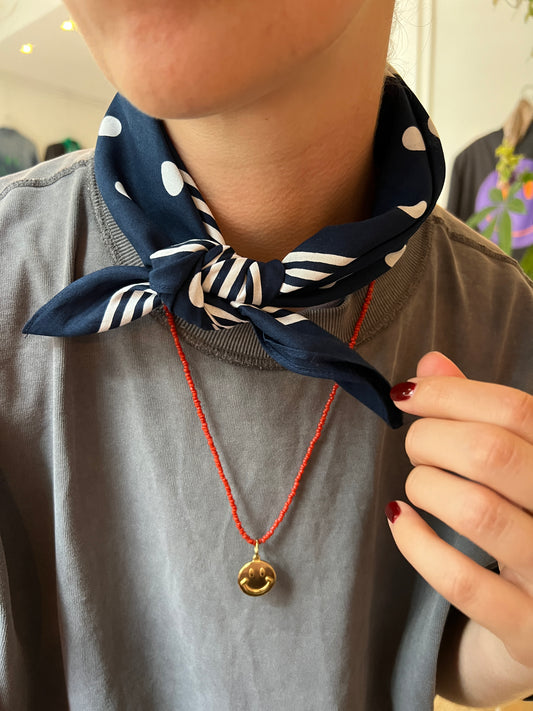 Katoenen polkadot sjaaltje