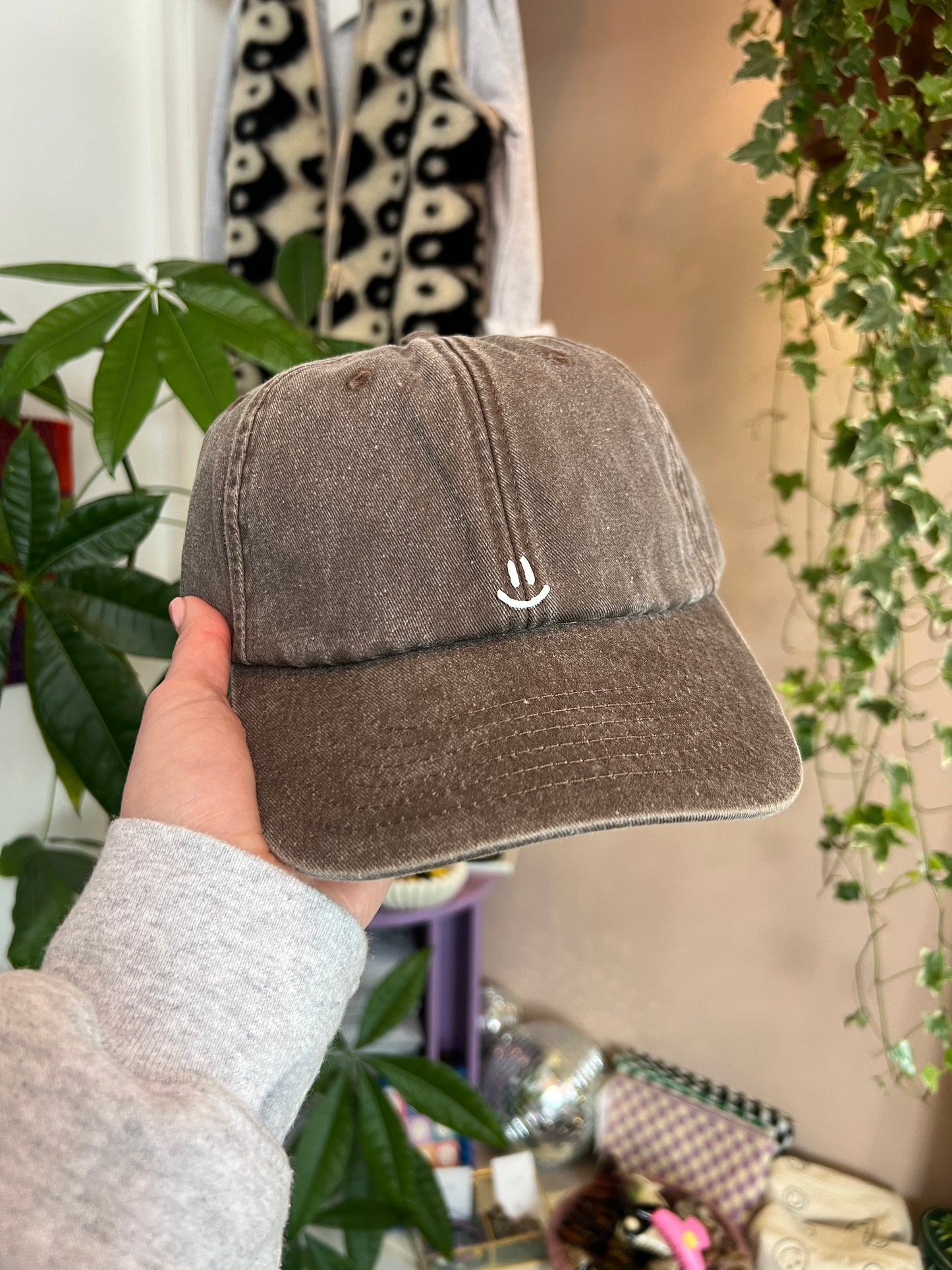 Smiley cap