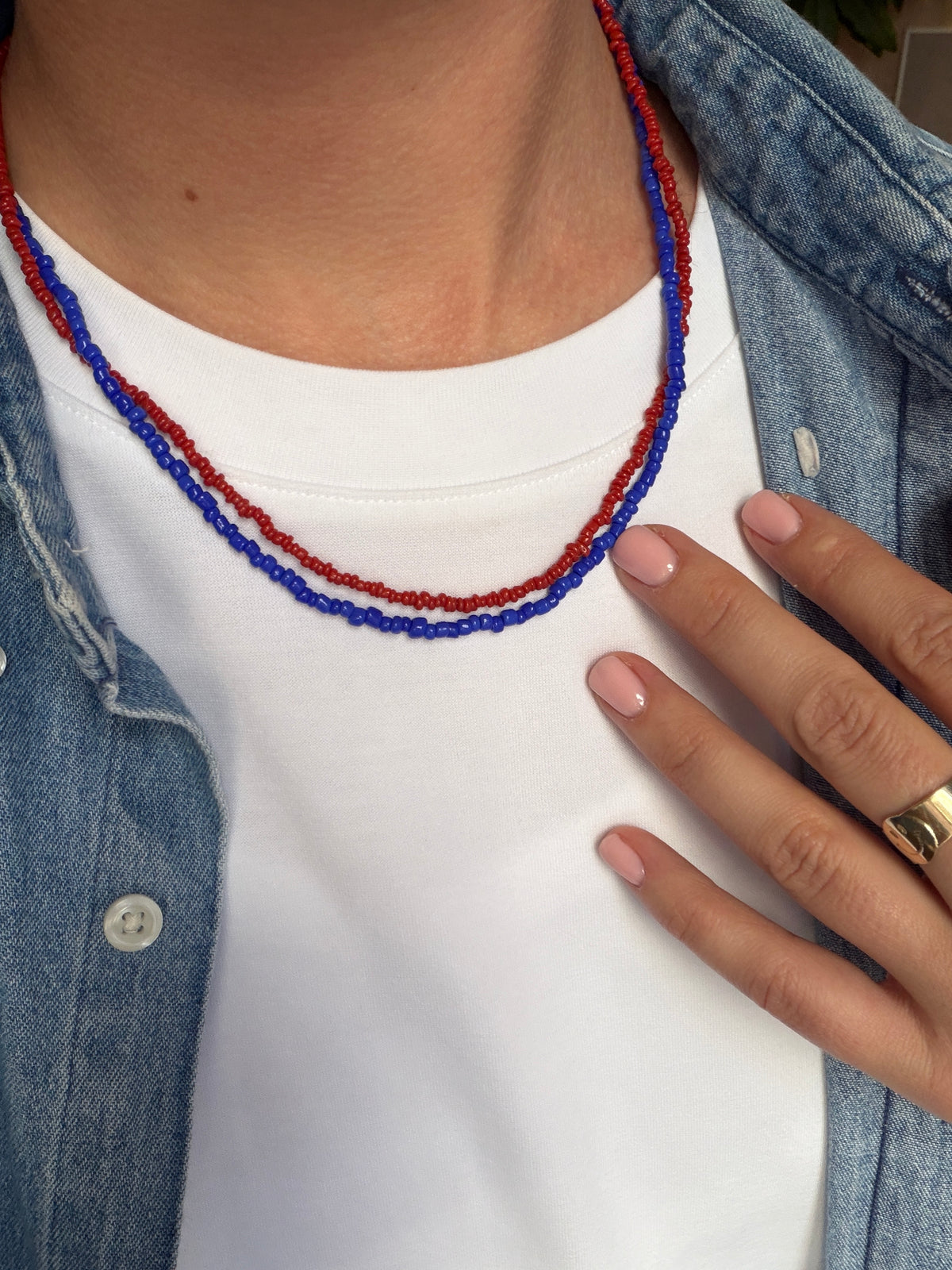 Vintage necklace blue