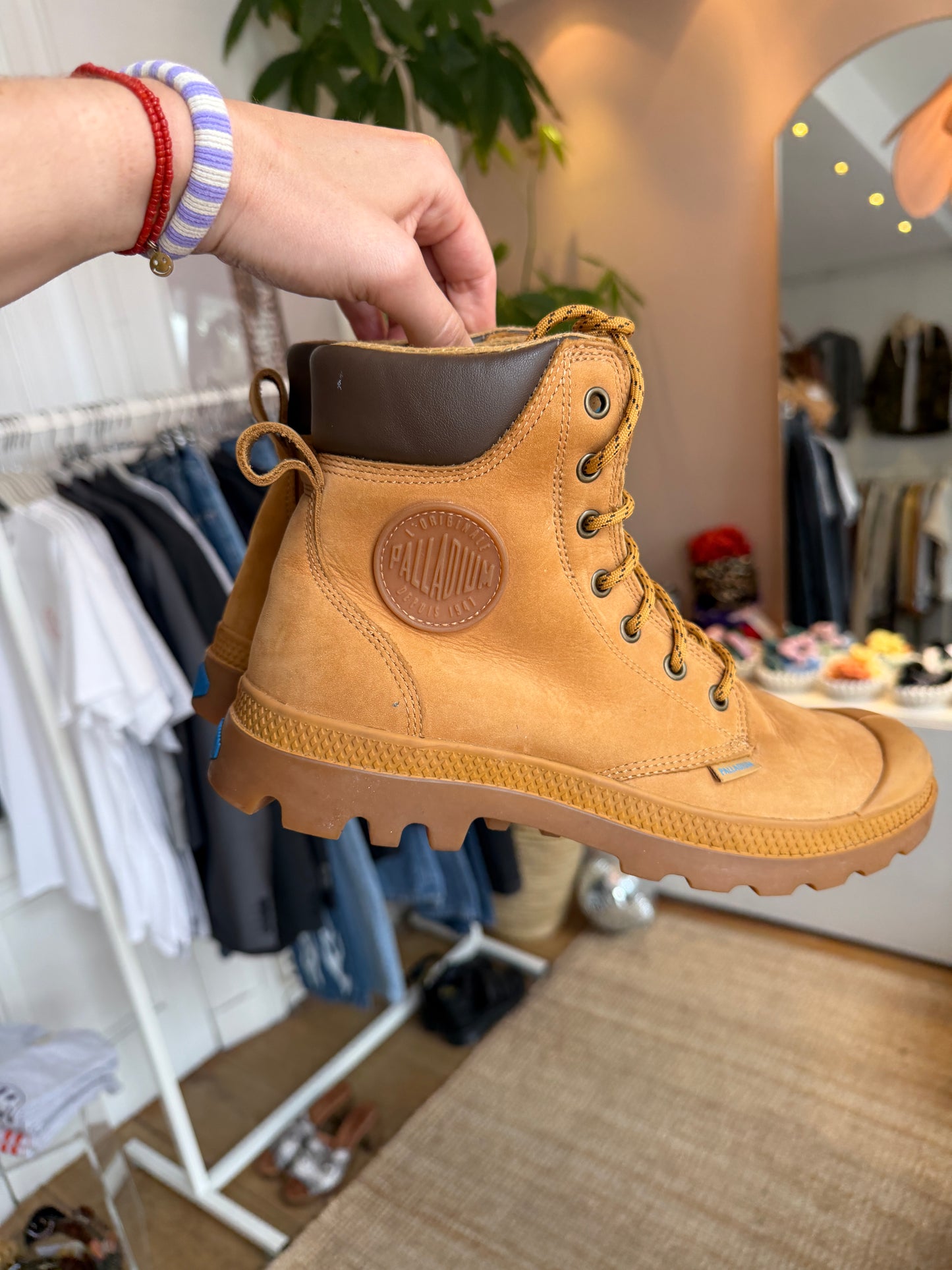 Palladium boots