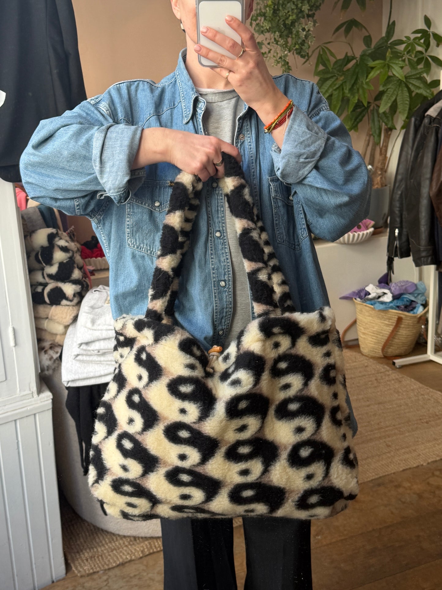 100% wollen yin yang bag