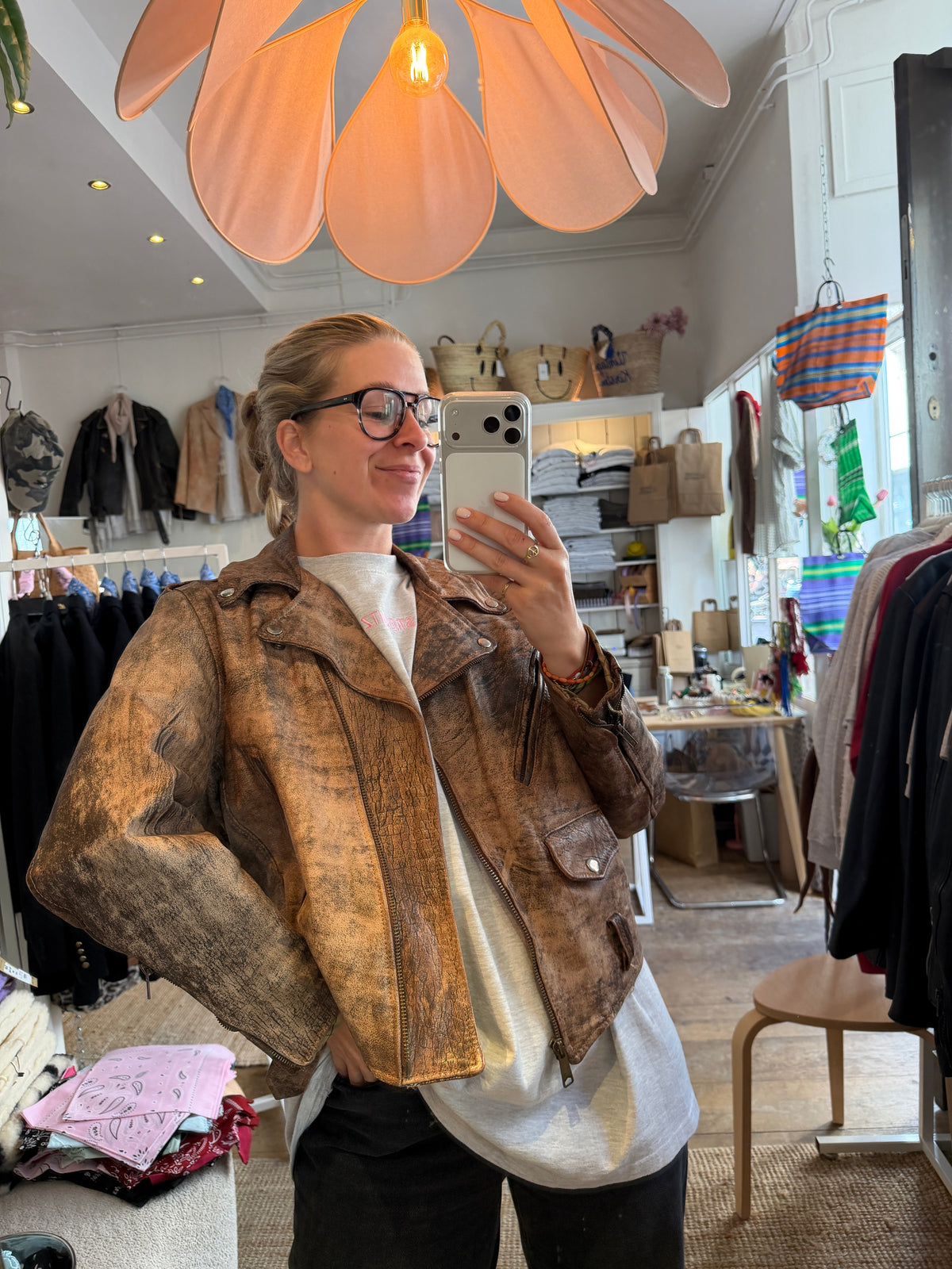 Oversized leather jacket brown