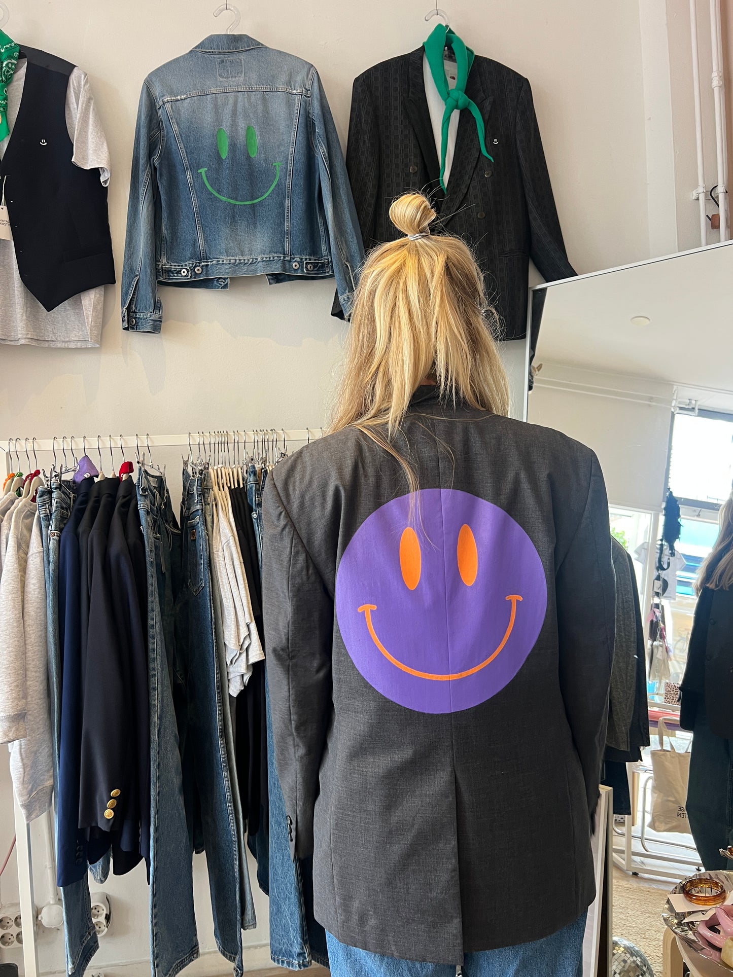 Oversized vintage handmade blazer smiley