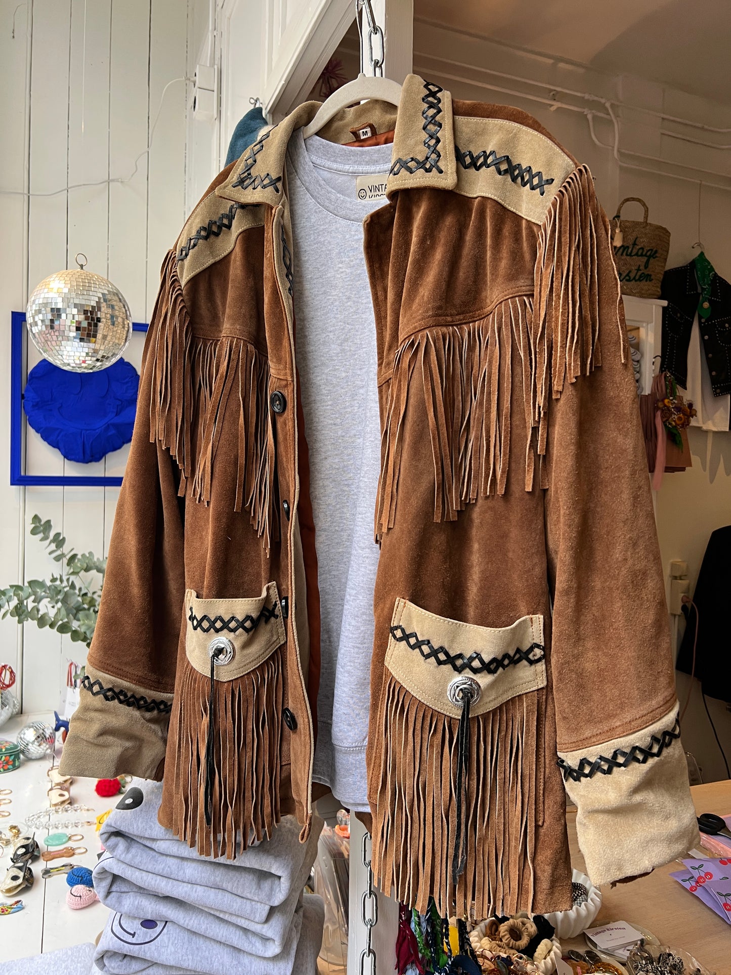 Leather brown fringe jack