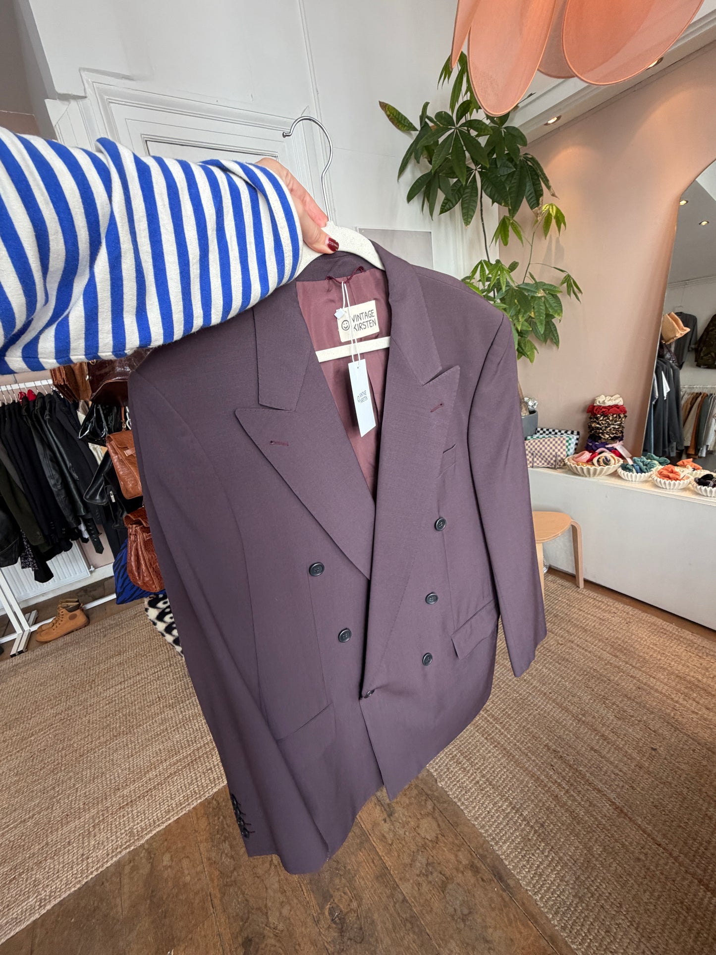 Vintage oversized double breasted aubergine blazer