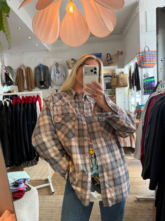 Oversized Levis checked blouse