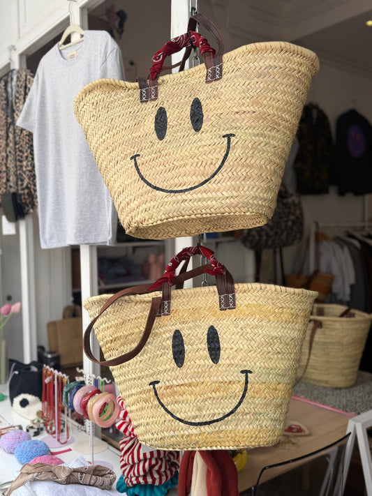 Rieten smiley tas (lang & kort hengsel)