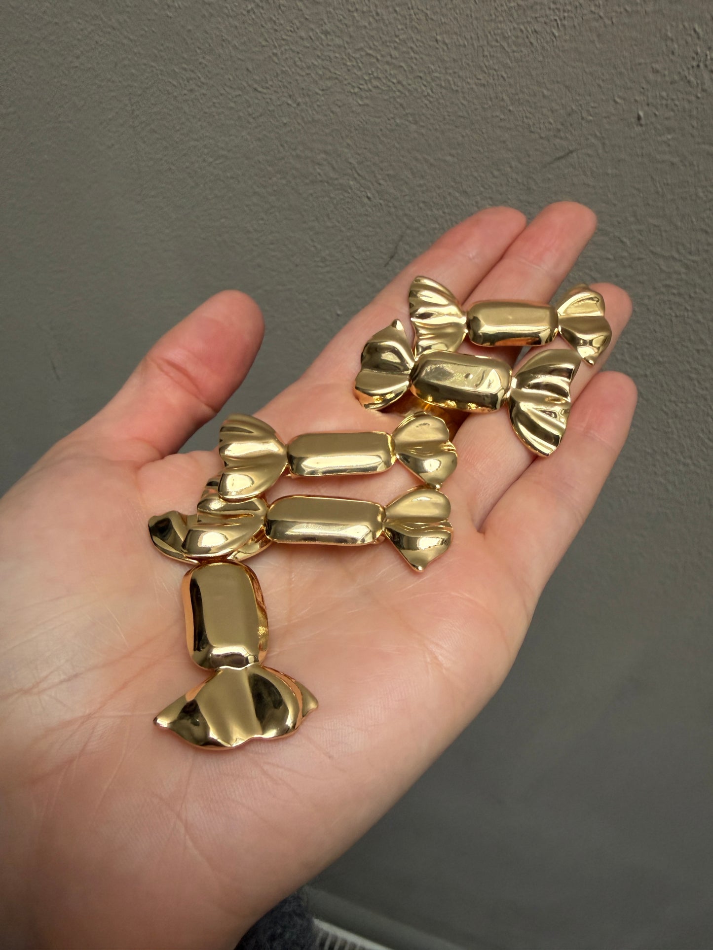 Candy broche