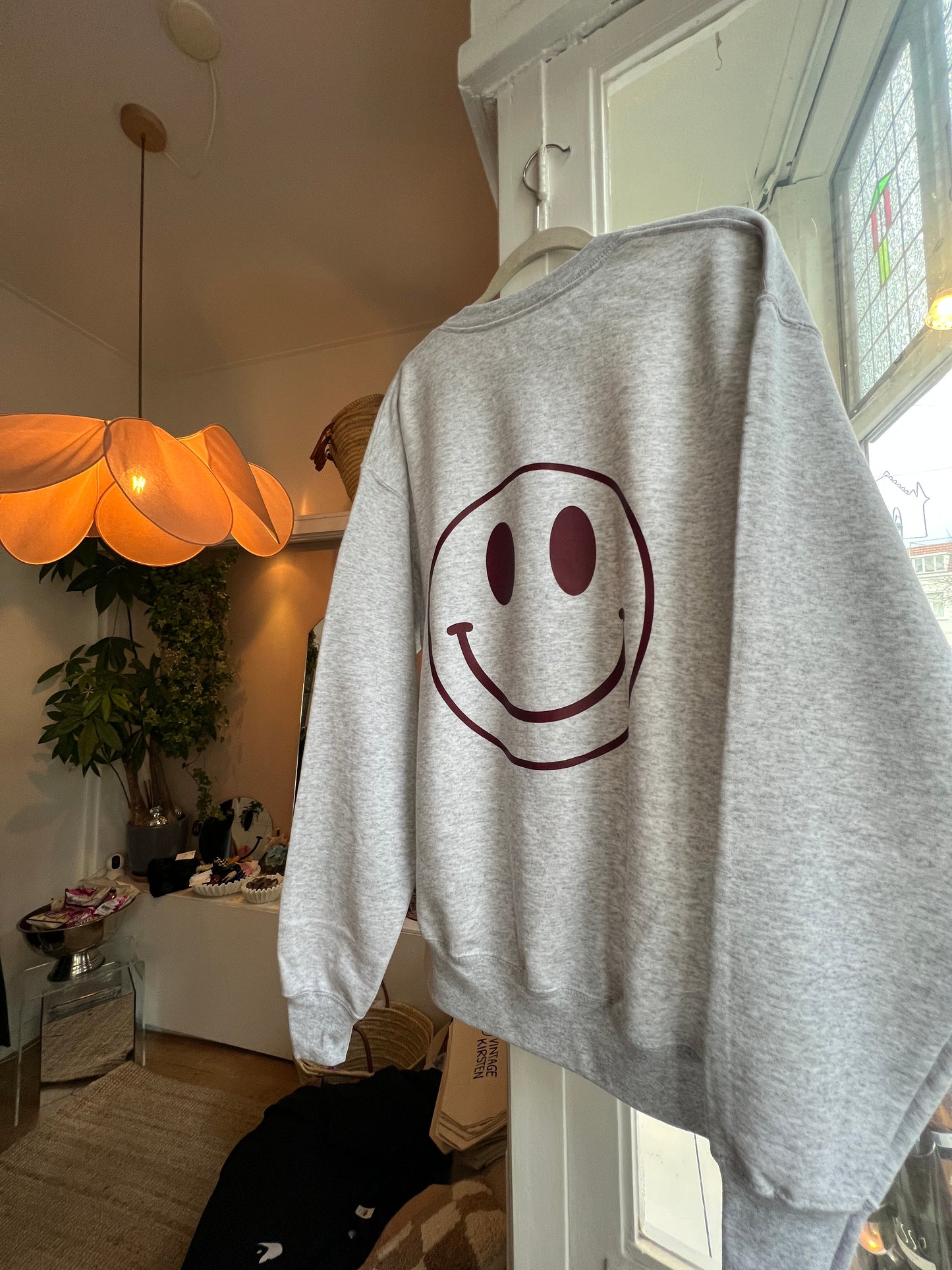 Vintage Kirsten smiley sweater burgundy/brown