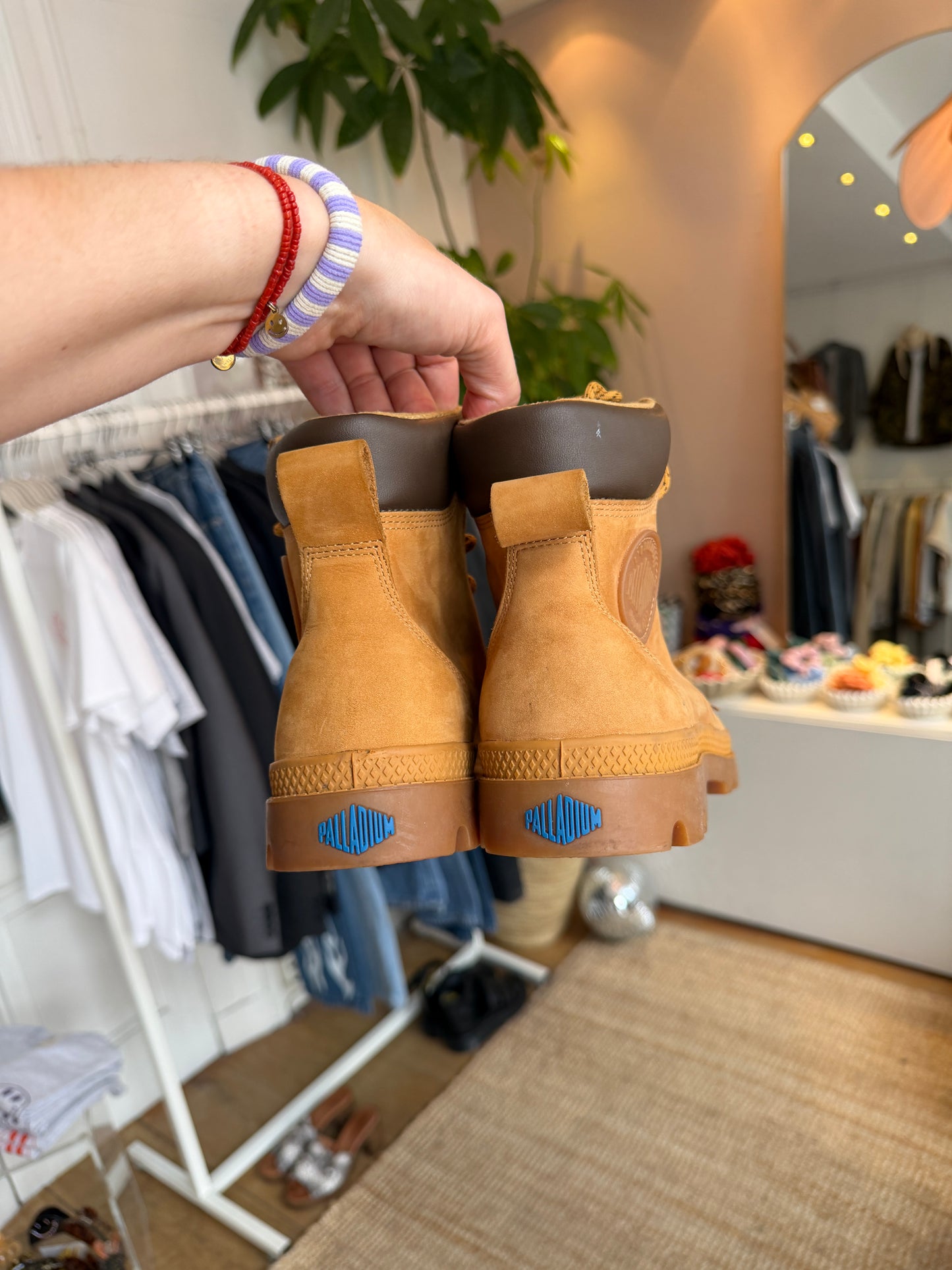 Palladium boots