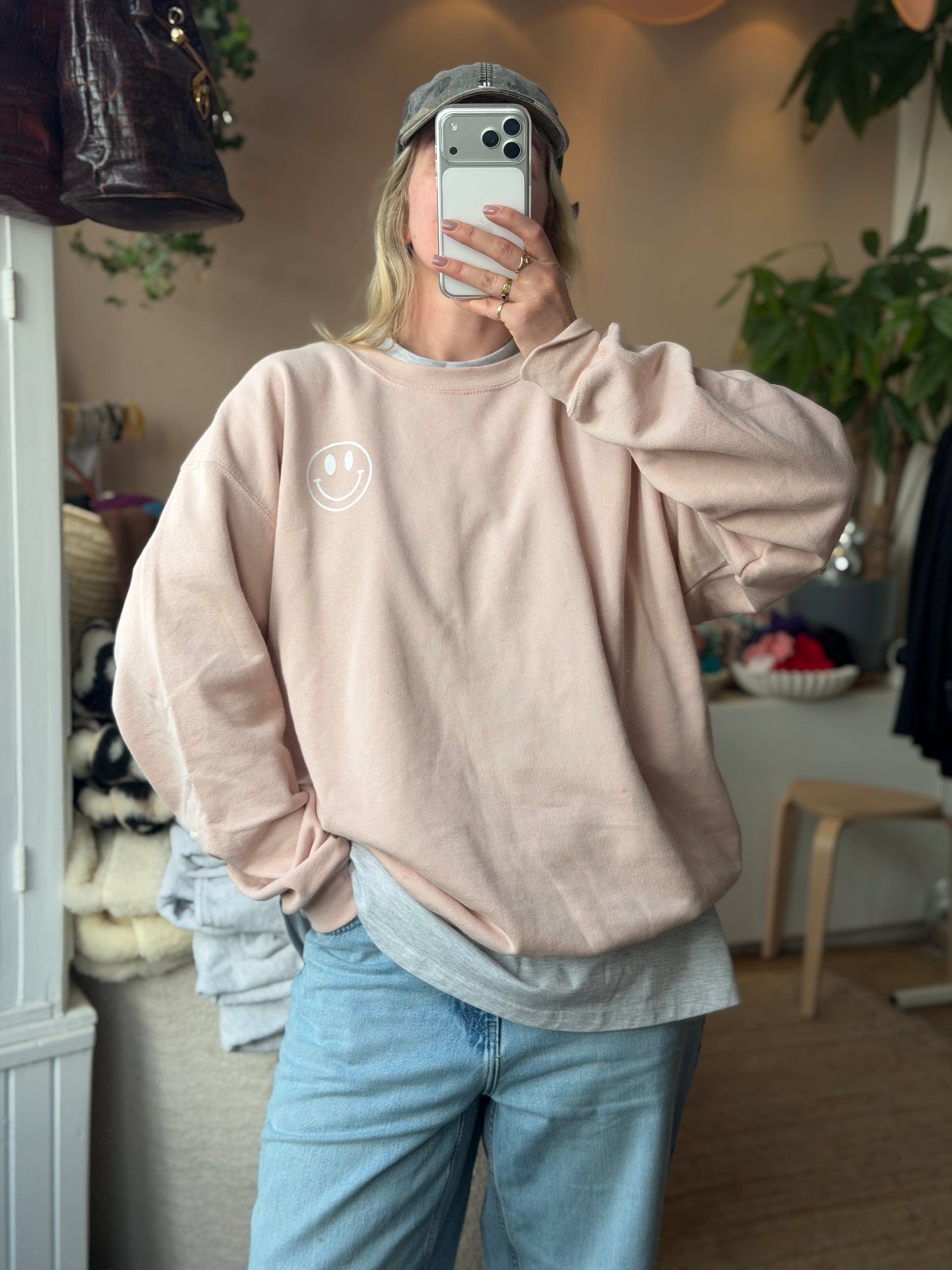 Vintage Kirsten smiley trui dusty