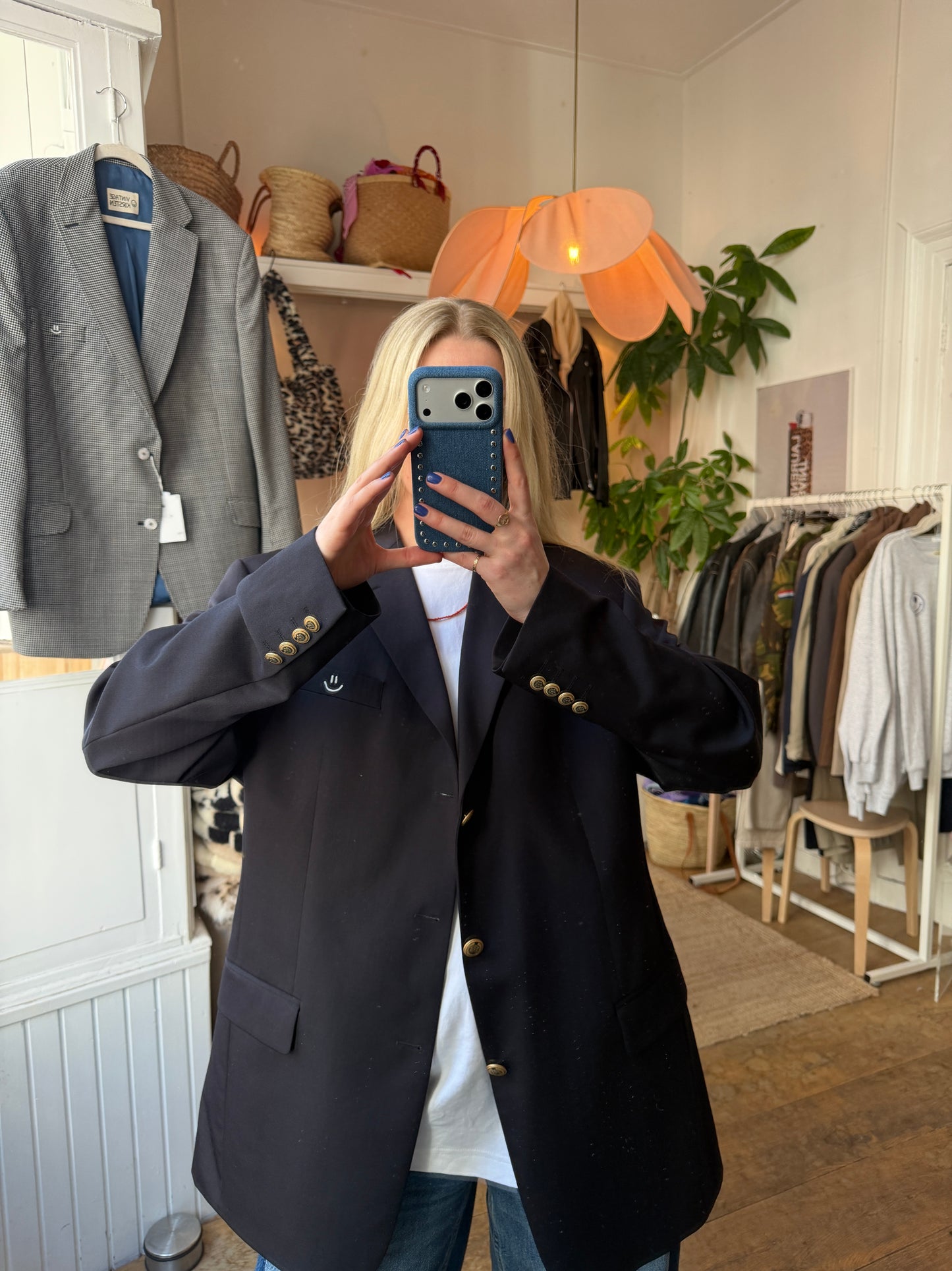 Vintage oversized dark blue blazer