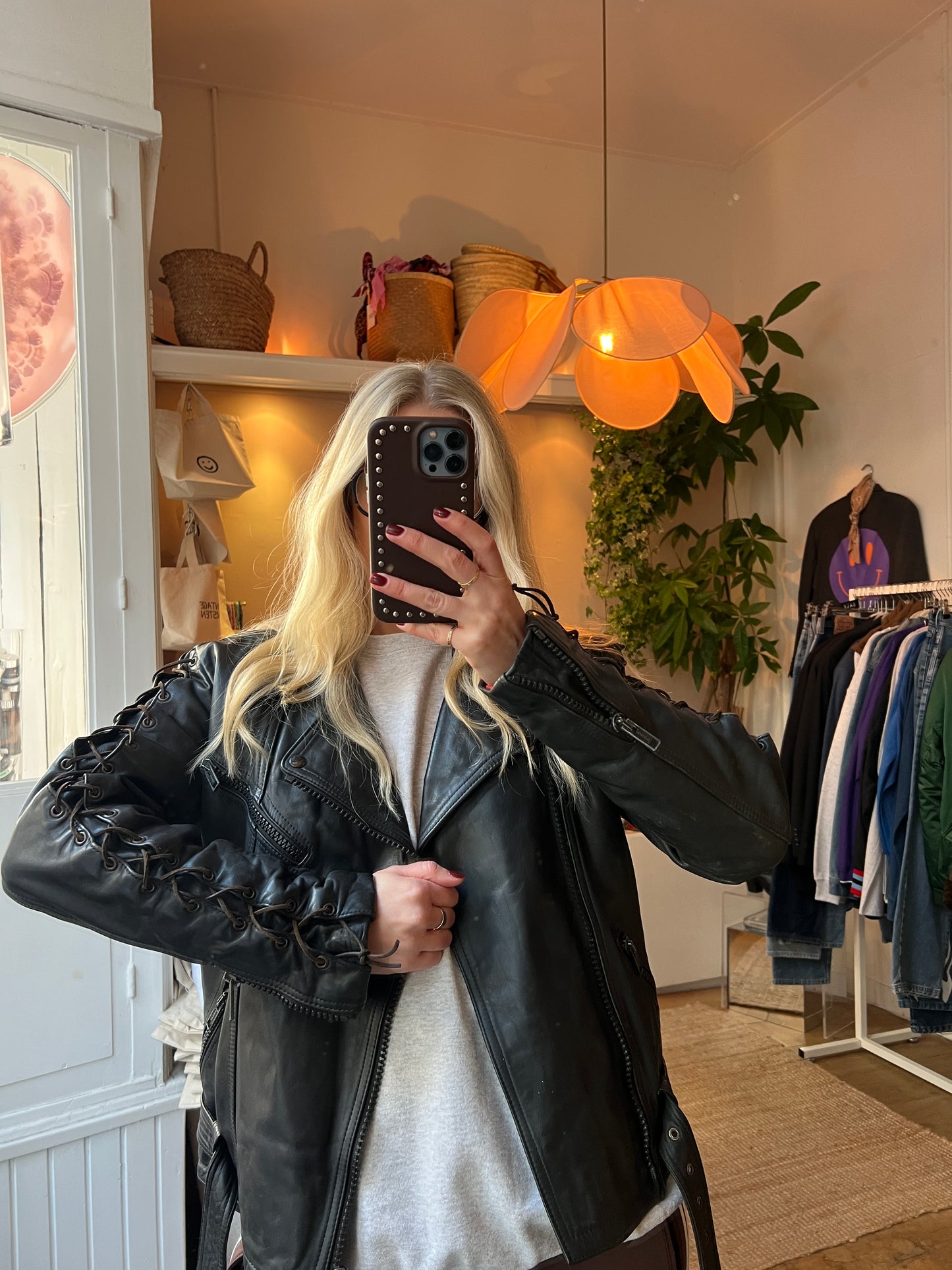 Vintage leather black bikerjack