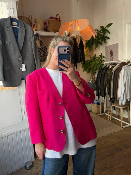 vintage oversized blazer gouden knopen fuchsia
