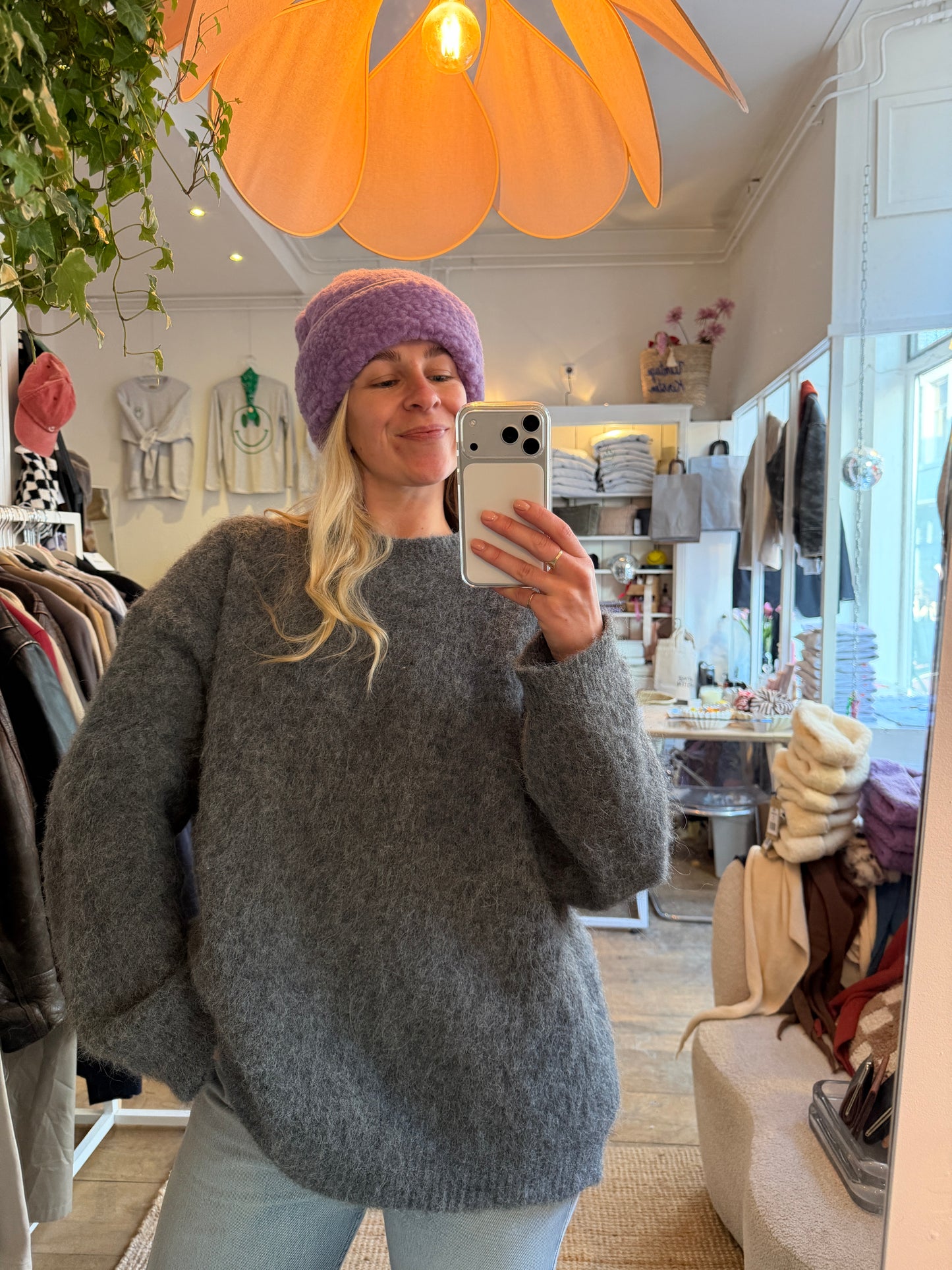 100% wollen mutsen lila