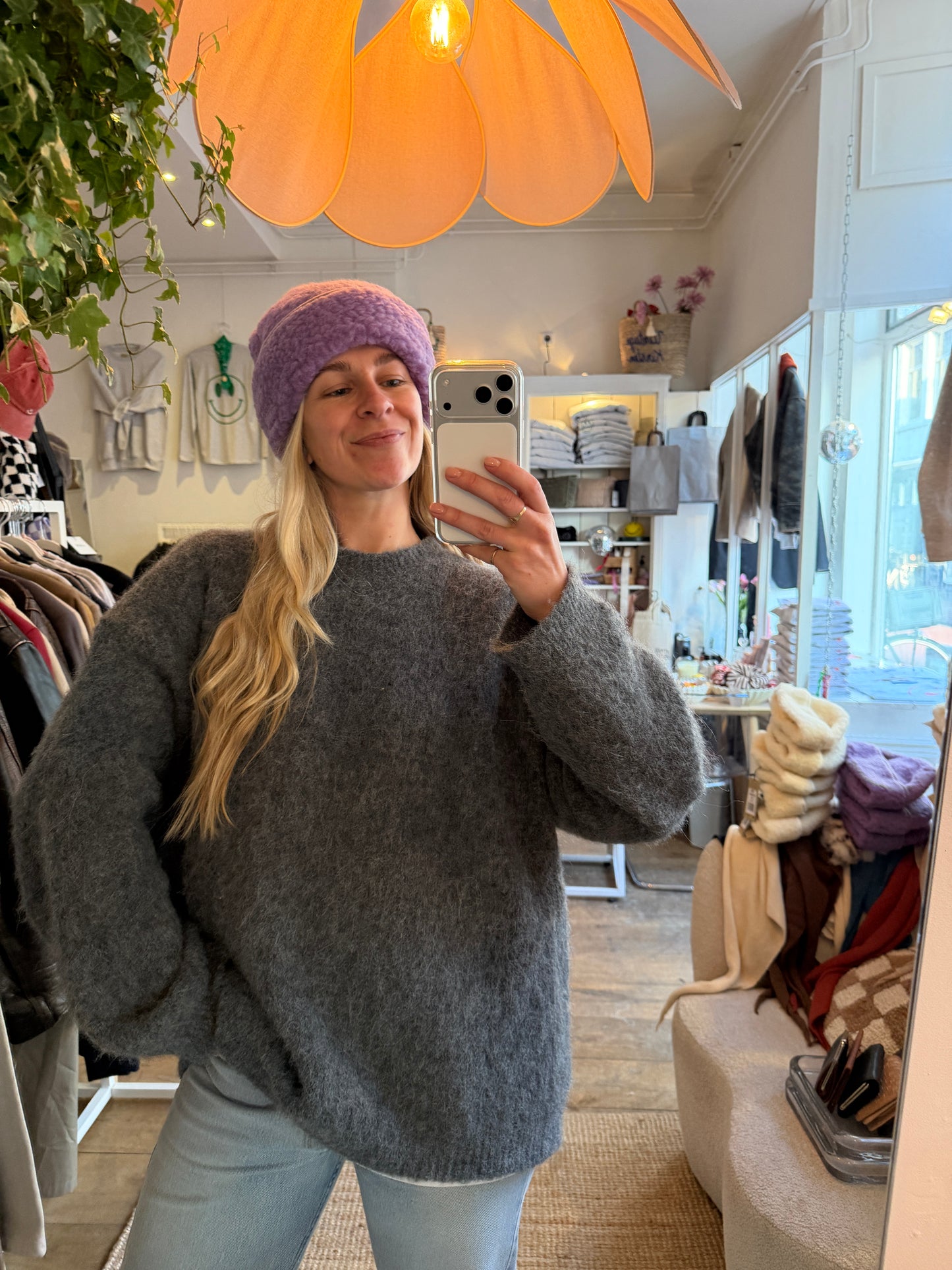 100% wollen mutsen lila