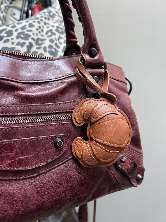 Bag charm croissant