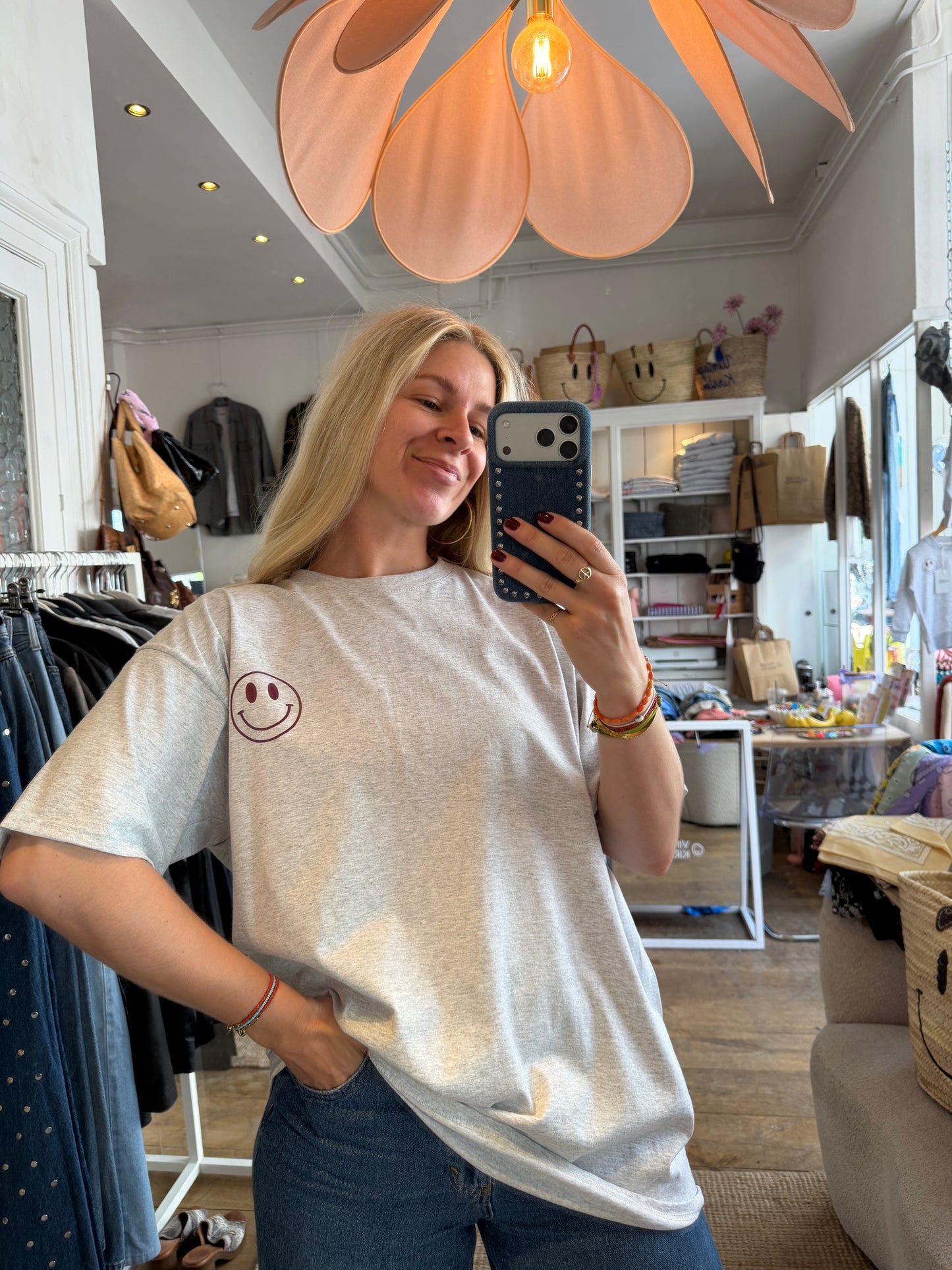 Vintage Kirsten smiley tshirt burgundy/brown