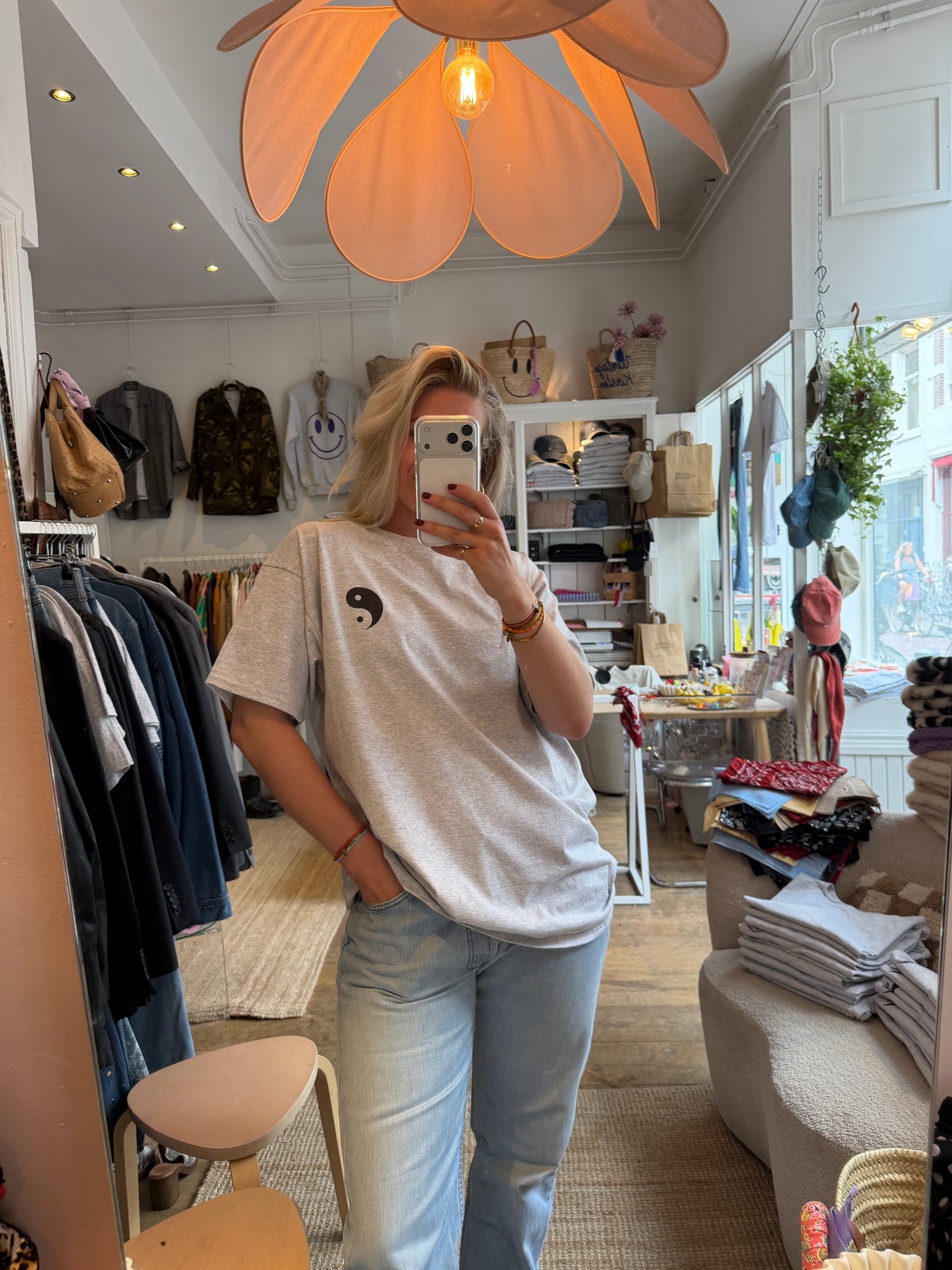 Vintage Kirsten tshirt yin yang